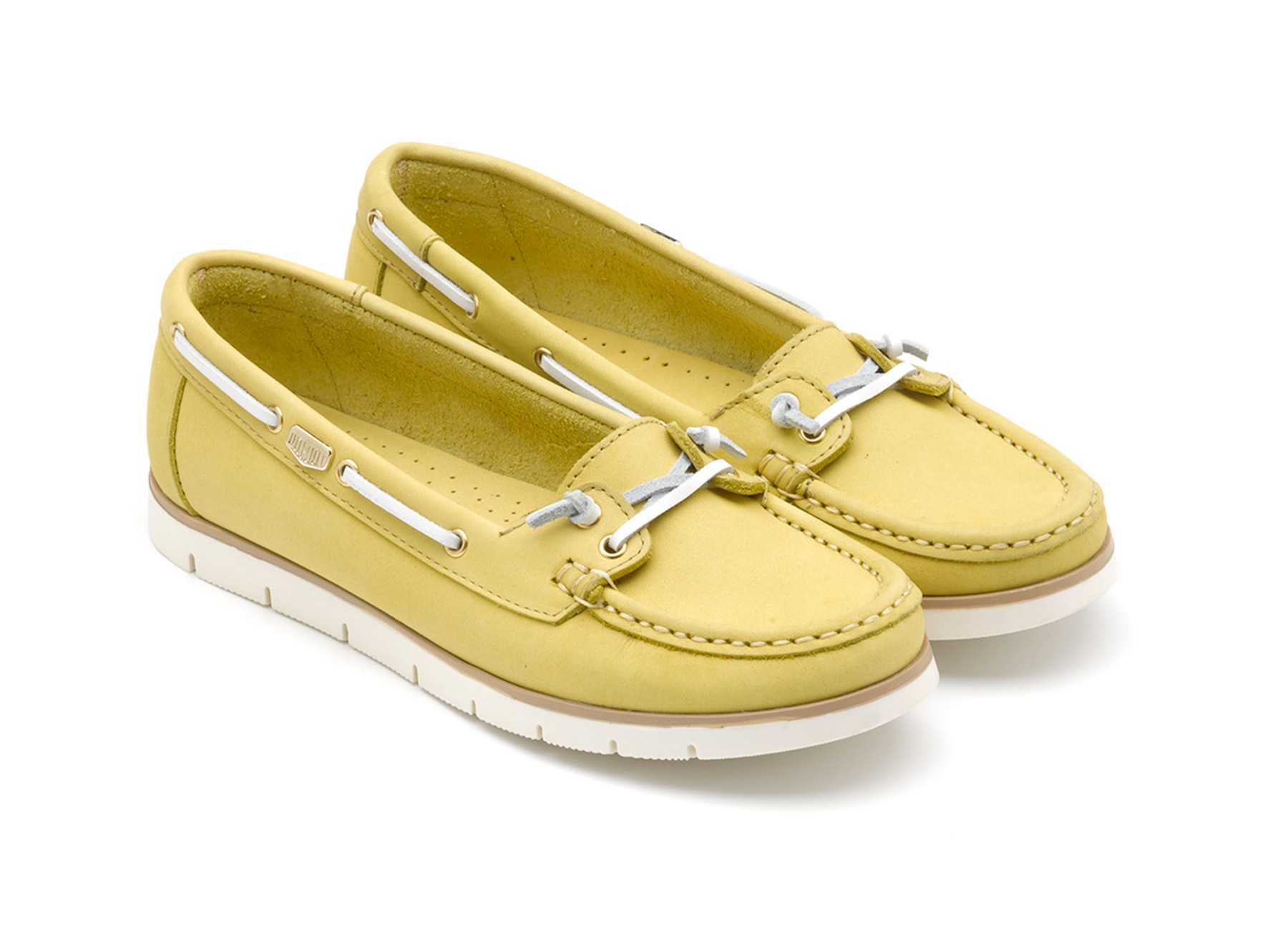 Pareja en {Amarillo}